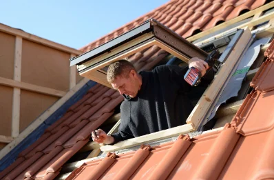 Pose de fenêtres de toit Velux à Chabreloche